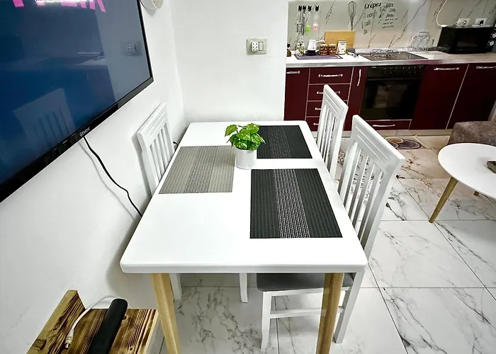 Cozy Urban Τίρανα